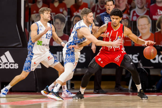 以下是他的 以下是他的