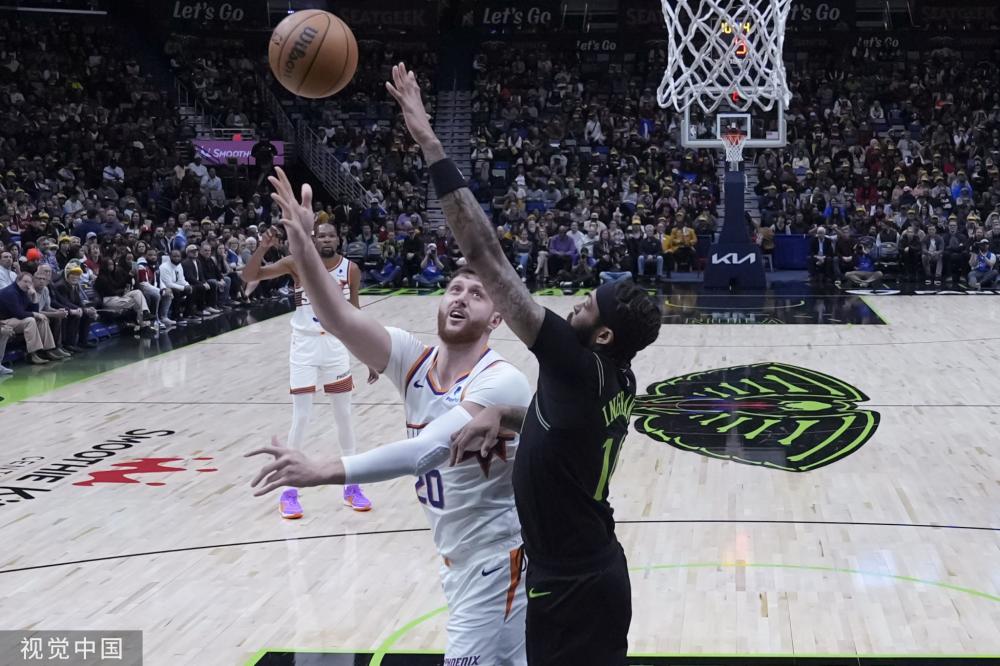 转会市场的 转会市场的