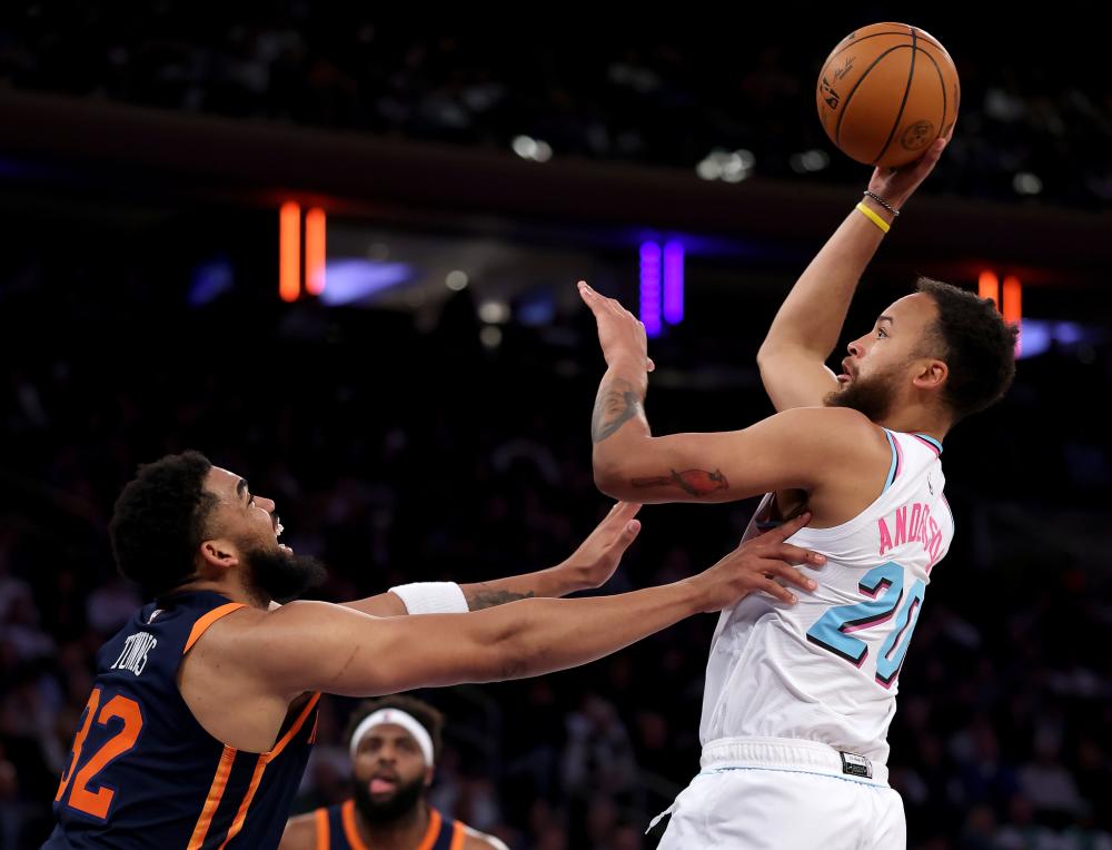 竞技体育充 竞技体育充