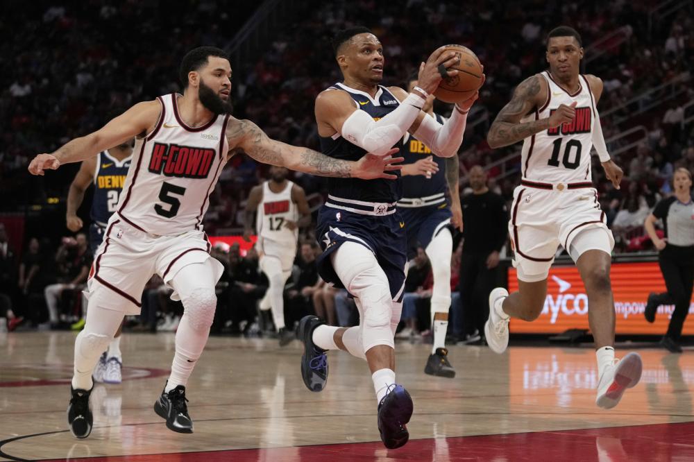 自球队的成 自球队的成